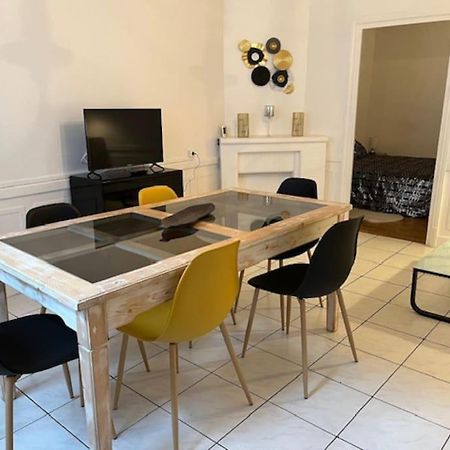 Joli Appartement Centre Nevers Dış mekan fotoğraf