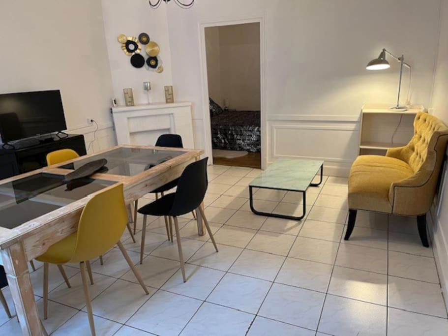 Joli Appartement Centre Nevers Dış mekan fotoğraf